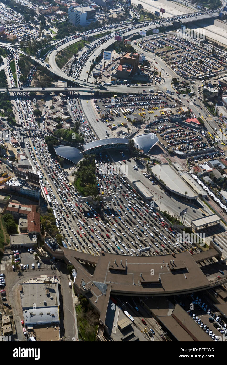 vehicles-aerial-high-resolution-stock-photography-and-images-alamy