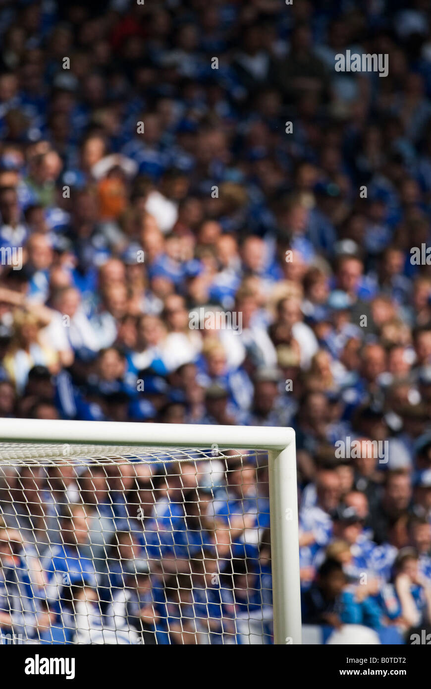 Empty goal in filled football hi-res stock photography and images - Alamy
