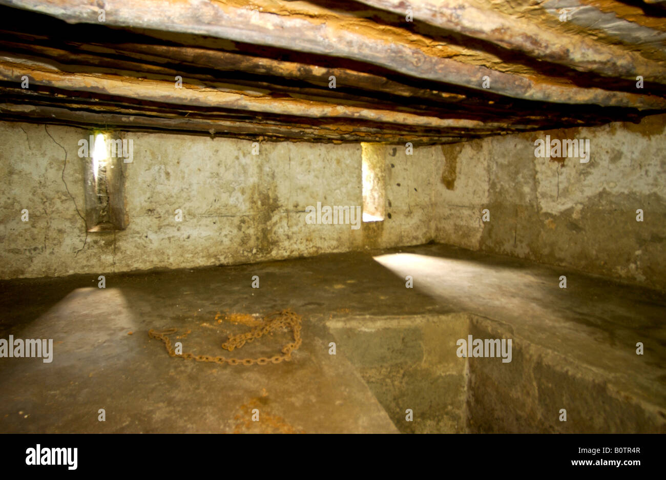 Slave chamber hires stock photography and images Alamy