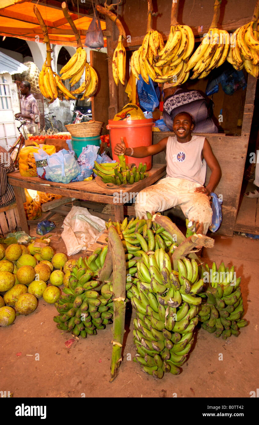 Zanzibar market fresh fruit Stock Photo Alamy
