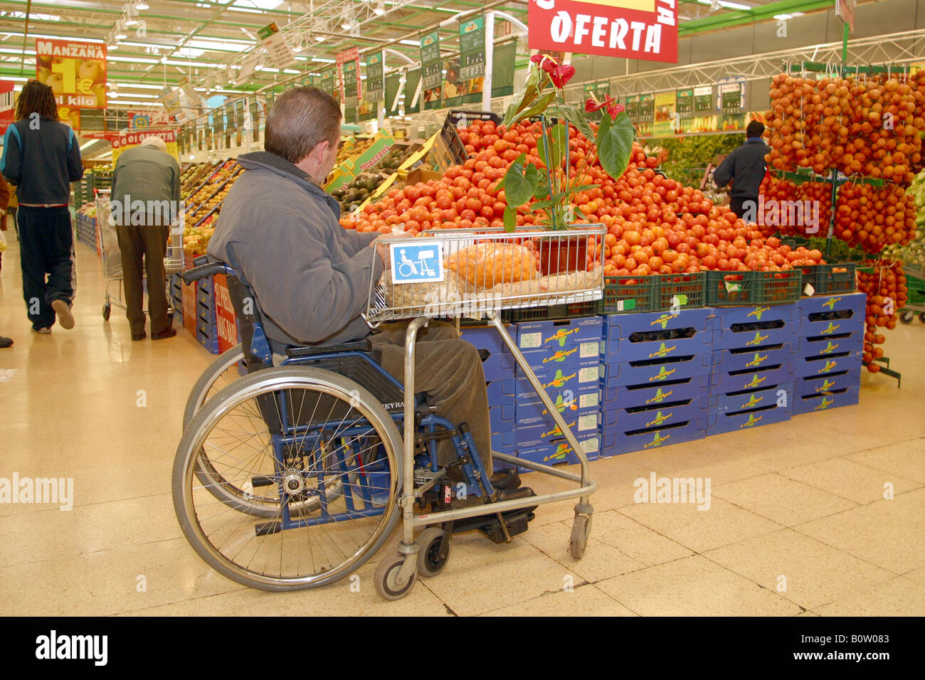 disabled shopping Stock Photo - Alamy
