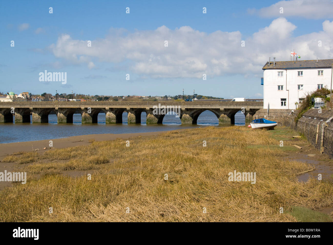 Bideford Bridge High Resolution Stock Photography and Images Alamy