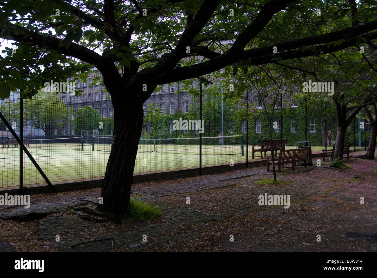 Trinity College Dublin Tennis Courts Stock Photo Alamy