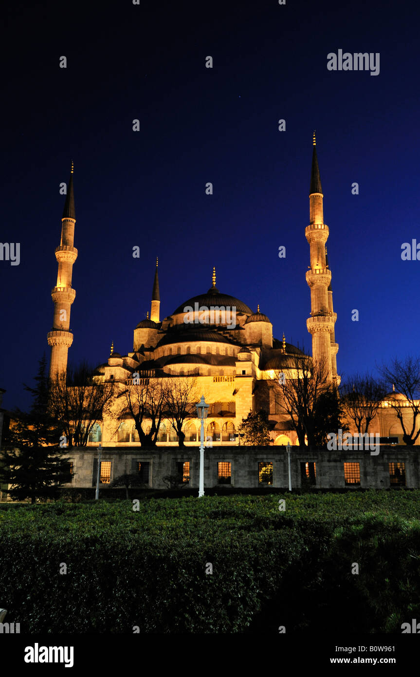 Sultan Ahmed Mosque aka Blue Mosque, Istanbul, Turkey Stock Photo - Alamy