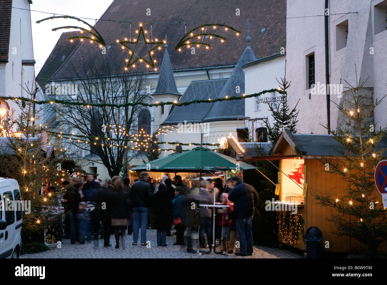 Christkindlmarkt, Christmas market, Muehldorf am Inn, Upper Bavaria ...