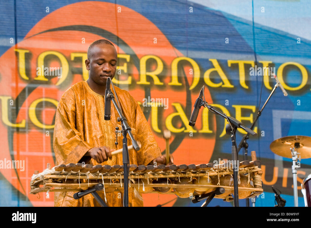 Lafayette LA April26 2008 Mamadou Diabate ensemble plays Malian music