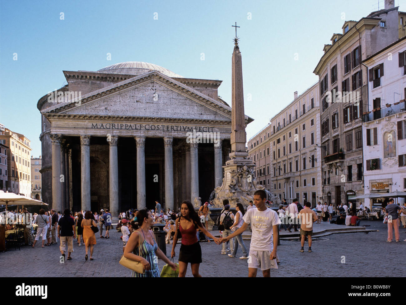 Pantheon, Fontana di Pantheon, Piazza della Rotonda, Rome, Latium, Italy Stock Photo