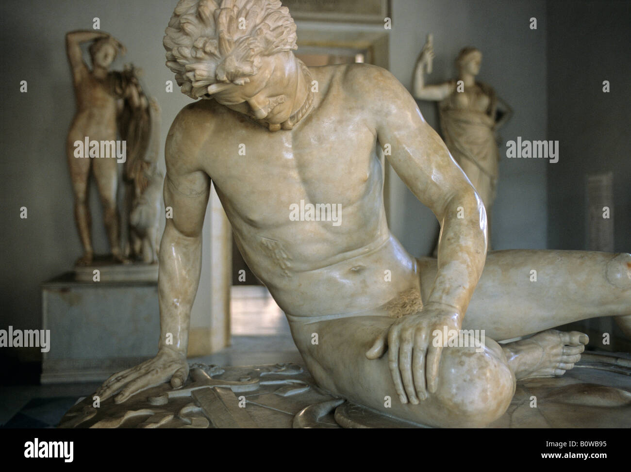 Statua di Principe Galata Morente, Statue of the Dying Gaul, Capitoline Museums, Galata Capitolino, Rome, Latium, Italy Stock Photo