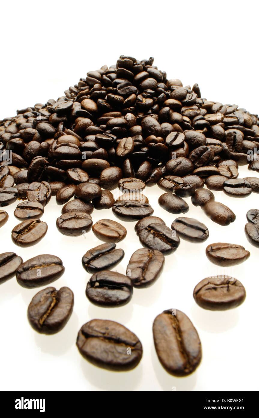 Pile of coffee beans, espresso beans Stock Photo Alamy