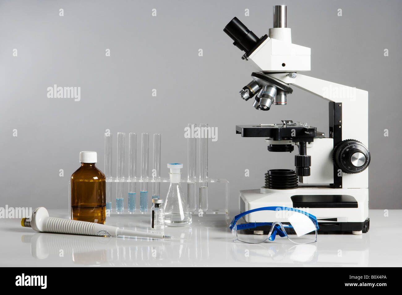Laboratory equipment hires stock photography and images Alamy
