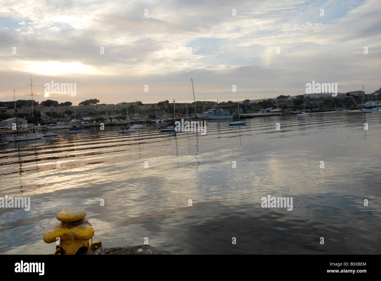 Saldanha bay harbour hi-res stock photography and images - Alamy