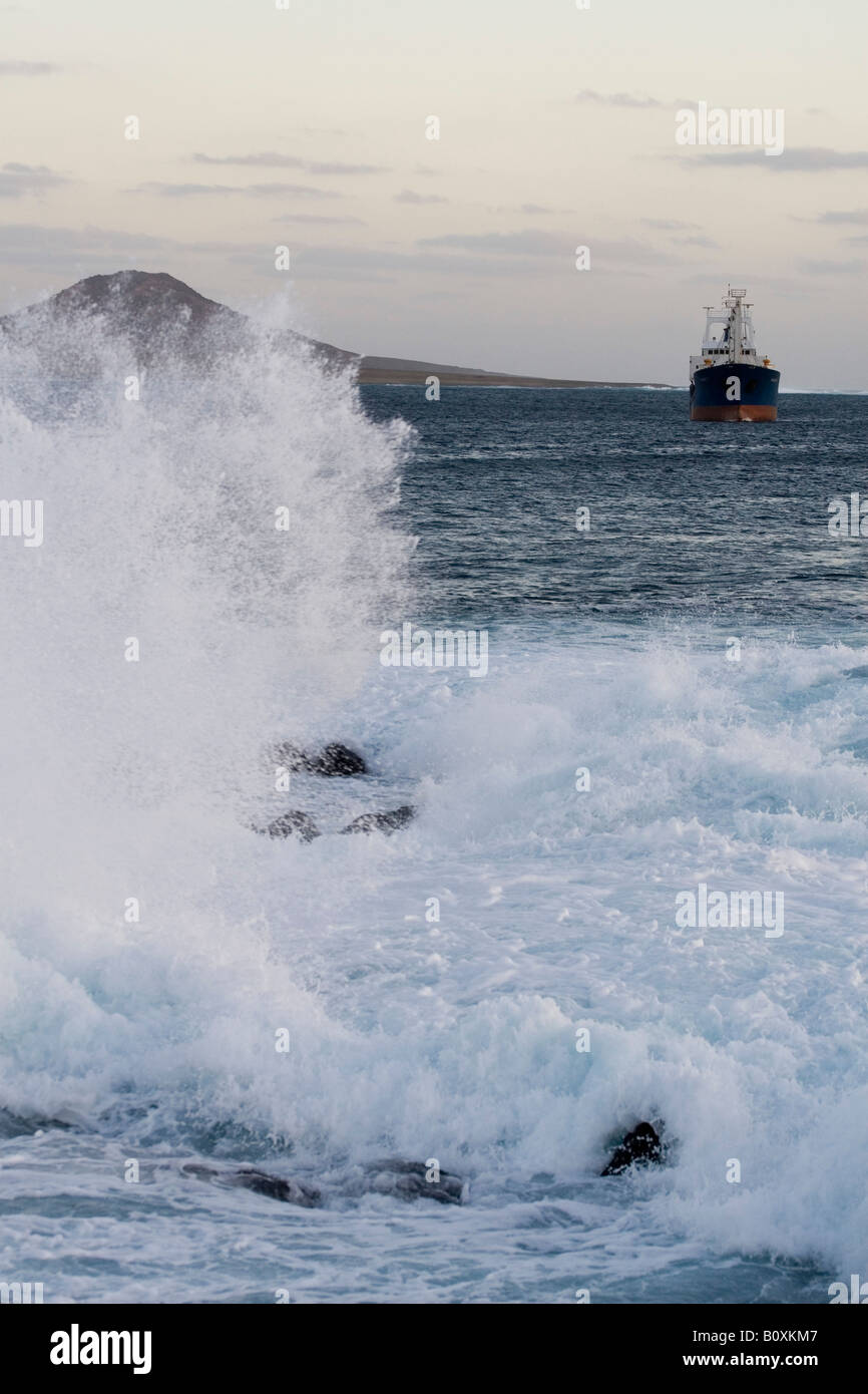 Ship anchoring at Palmeira on the island of Sal, Cape Verdean Islands Stock Photo