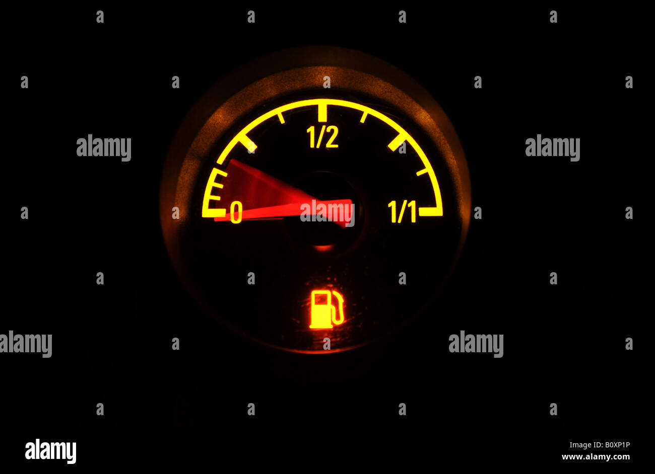 Fuel gauge showing empty, hires stock photography and images Alamy