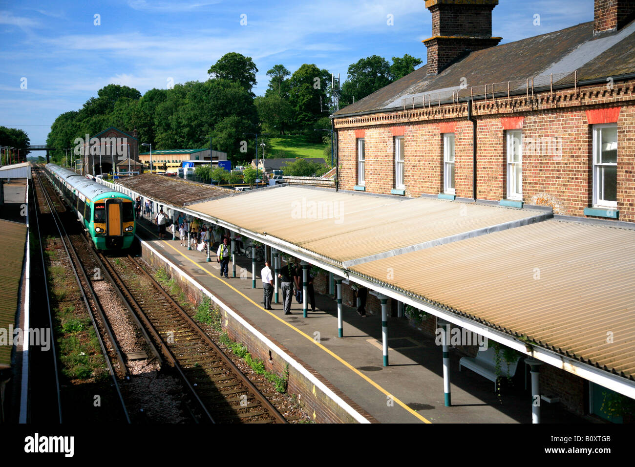 Southern Trains Electric Train Unit 377413 Arundel Railway Station