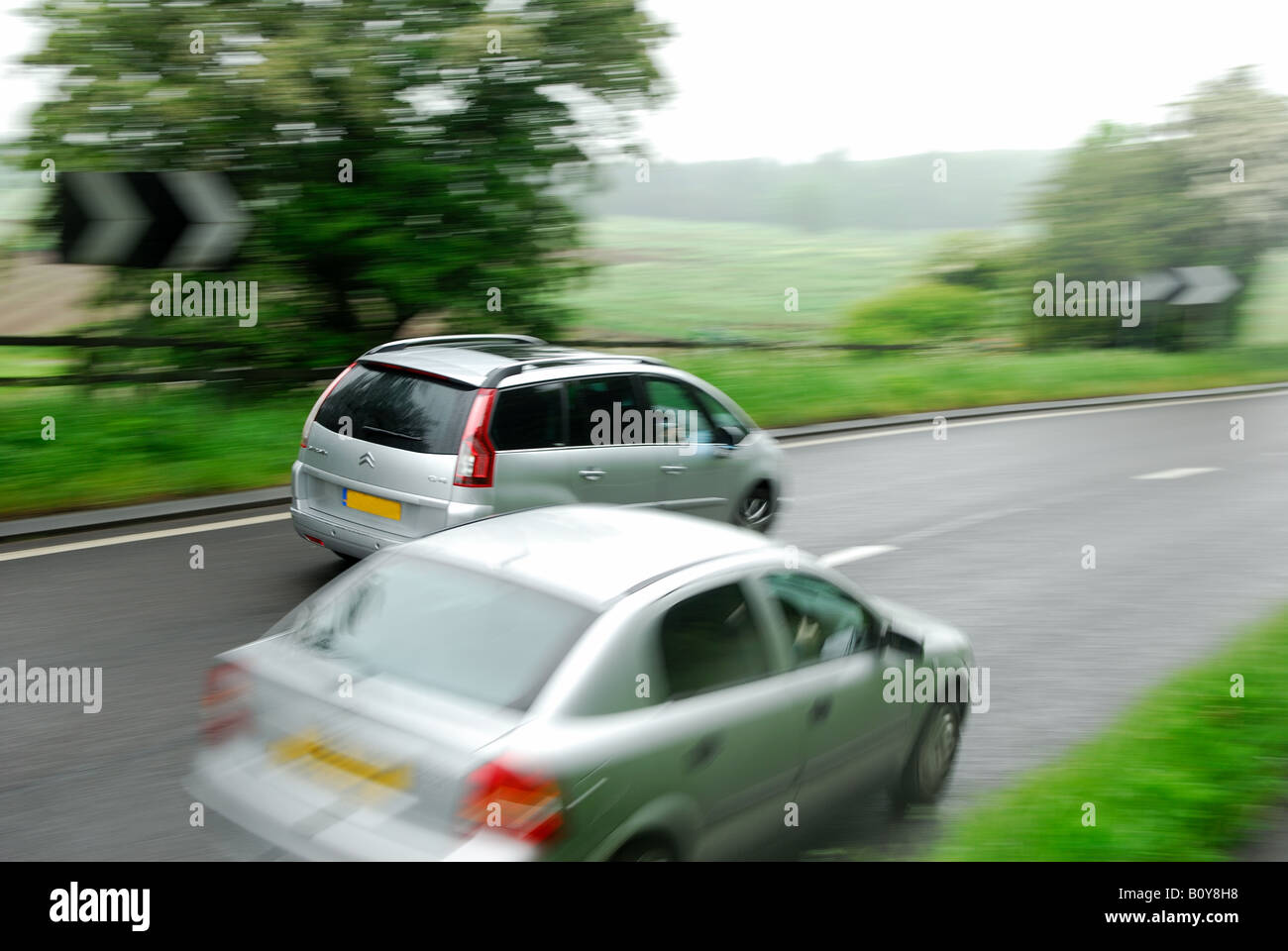 How to overtake the car 76 How to overtake the car 8