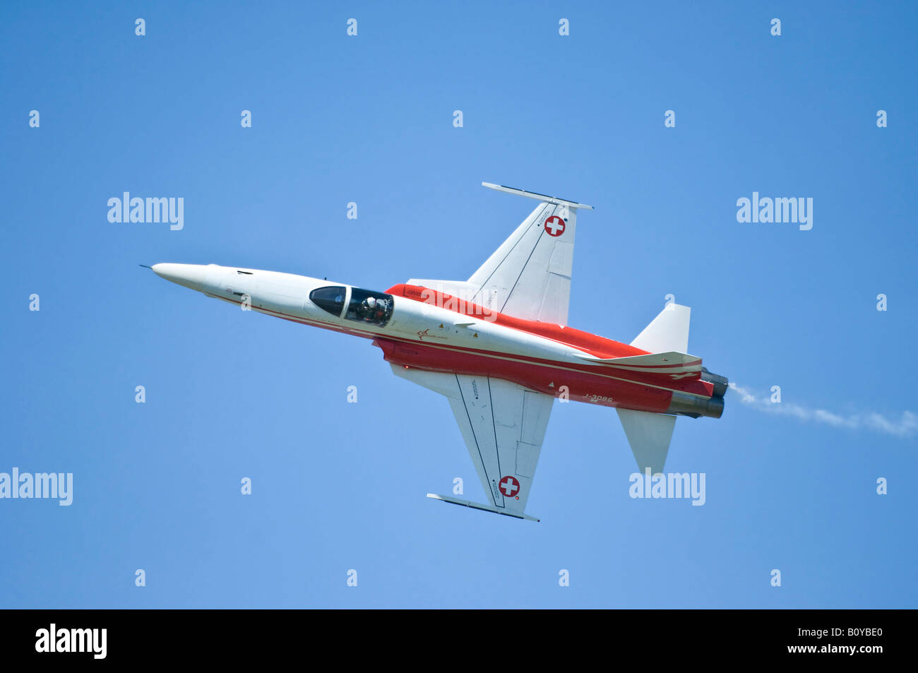 Patrouille Swiss in Northrop Grumman F5e Tiger II displaying at Sola Airshow in June 2007, Norway, Rogaland, Solas Stock Photo