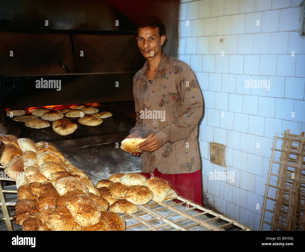 inside-bakery-egypt-bazaar-baker-making-
