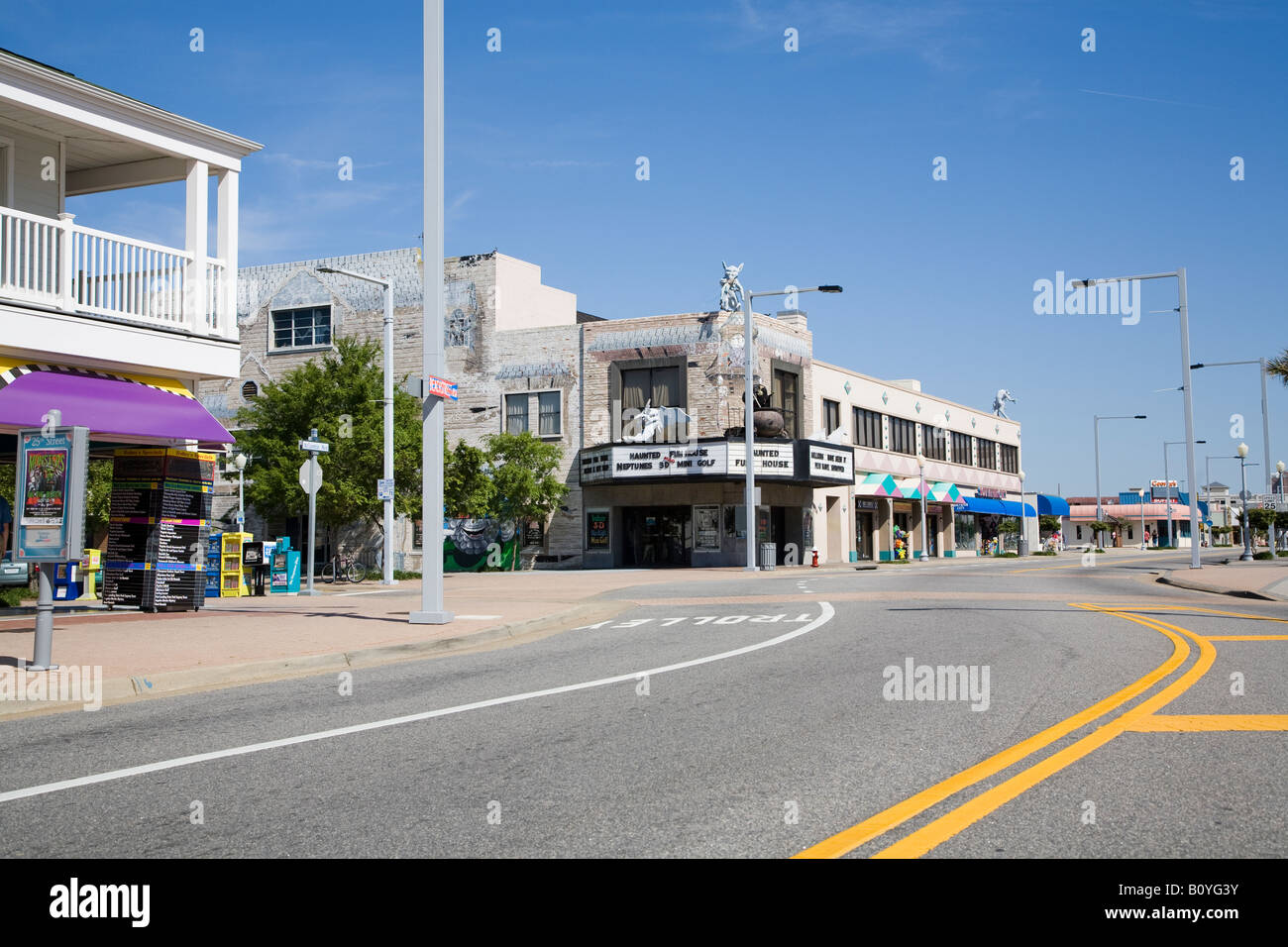 Souvenir shops in Virginia Beach, Virginia, USA Stock Photo Alamy