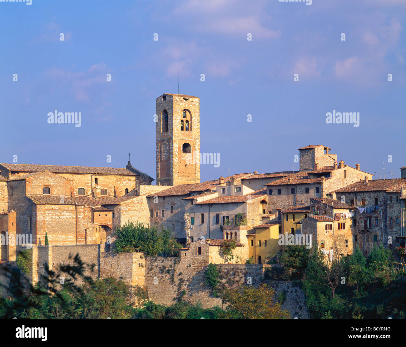 Old Tuscan village Stock Photo - Alamy