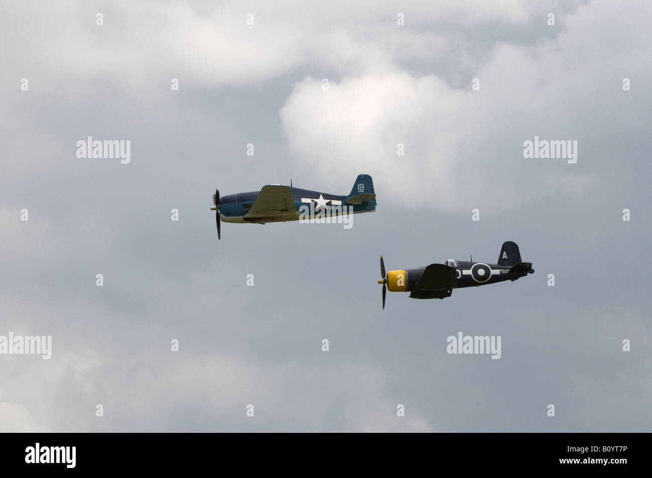 Chance Vought Corsair FG-1D and Grumman Hellcat F6F Duxford Spring Air Show 2008 Stock Photo