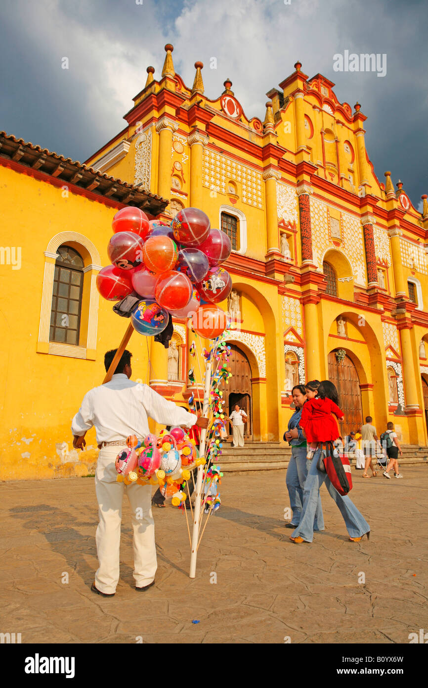 The Zocalo in San Cristobal de Las Casa with toy salesmen Stock Photo