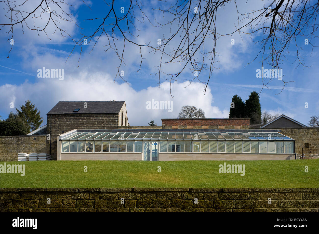 Castle Hill homes, Bakewell, Derbyshire, Peak District Naitonal Park. Architect Lathams Stock