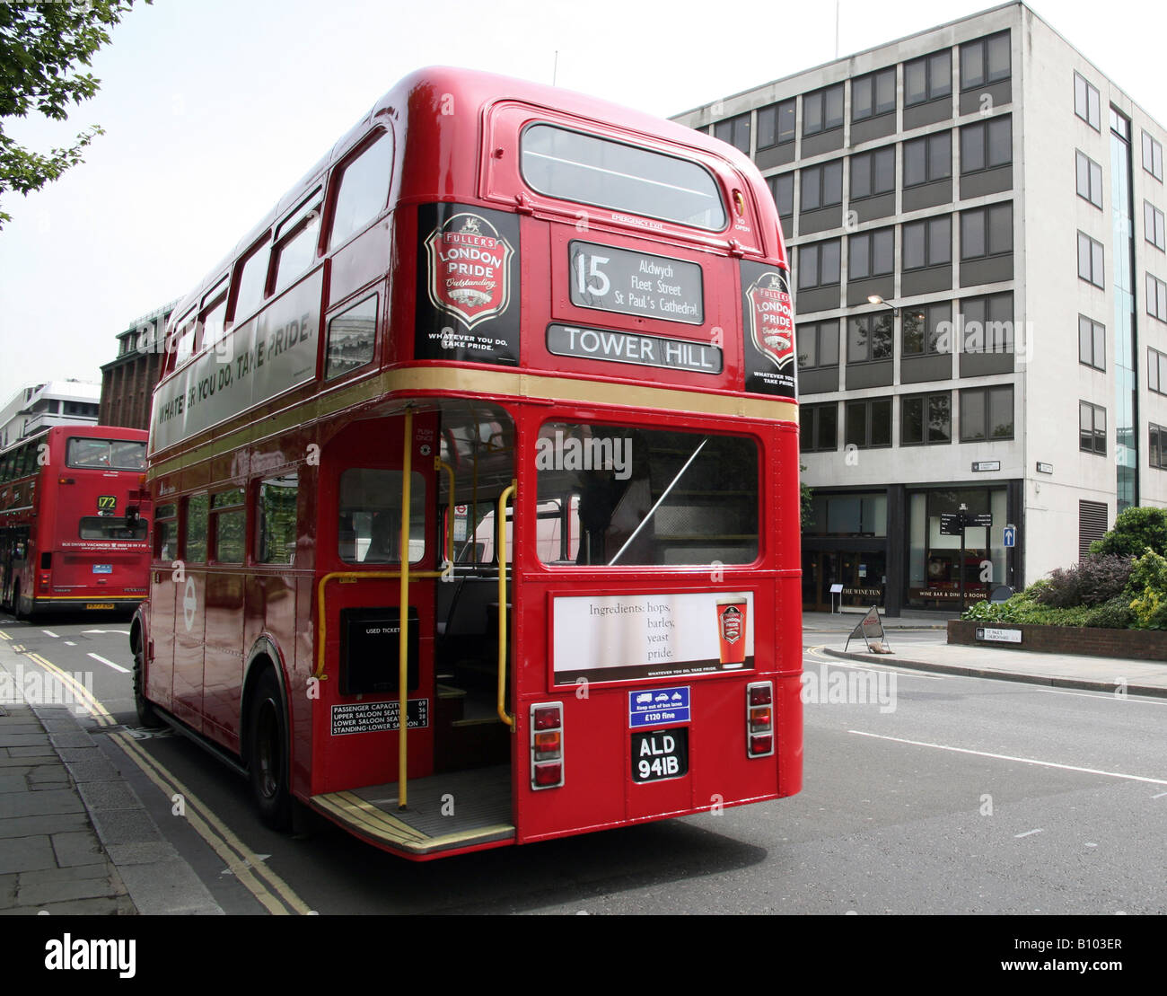 London Bus Rear Hi res Stock Photography And Images Alamy