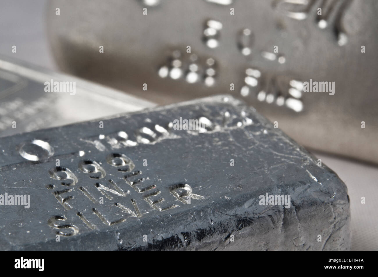 Silver ingots hires stock photography and images Alamy
