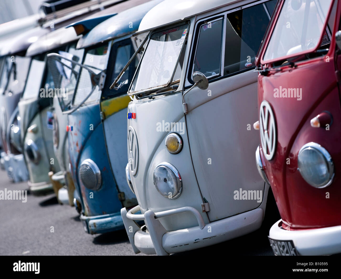 line up of vw volkswagen split screen bus camper vans Stock Photo