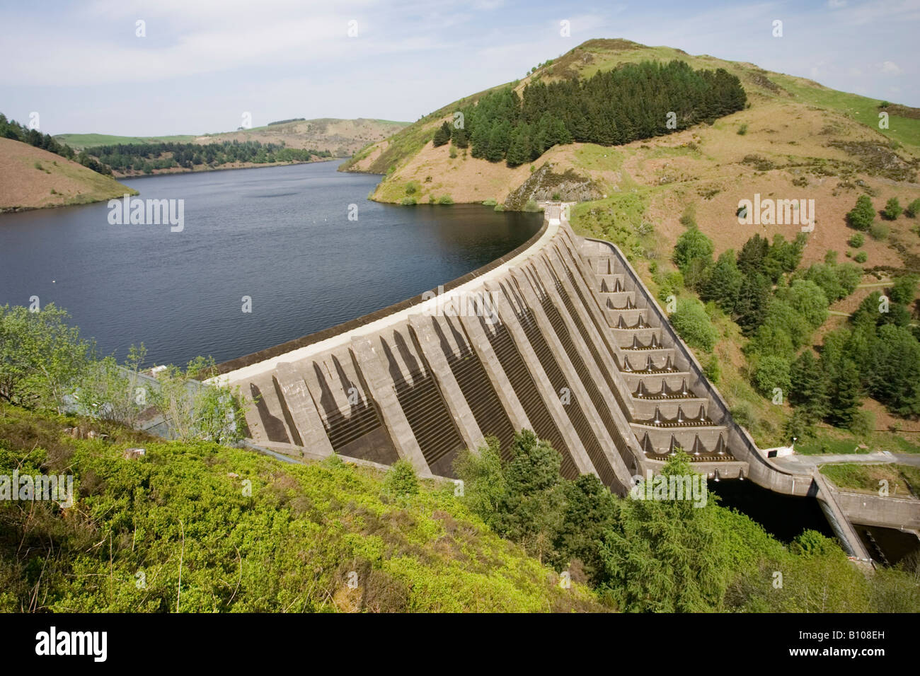 Llyn Clywedog Reservoir and dam wall Powys Wales UK Stock Photo Alamy