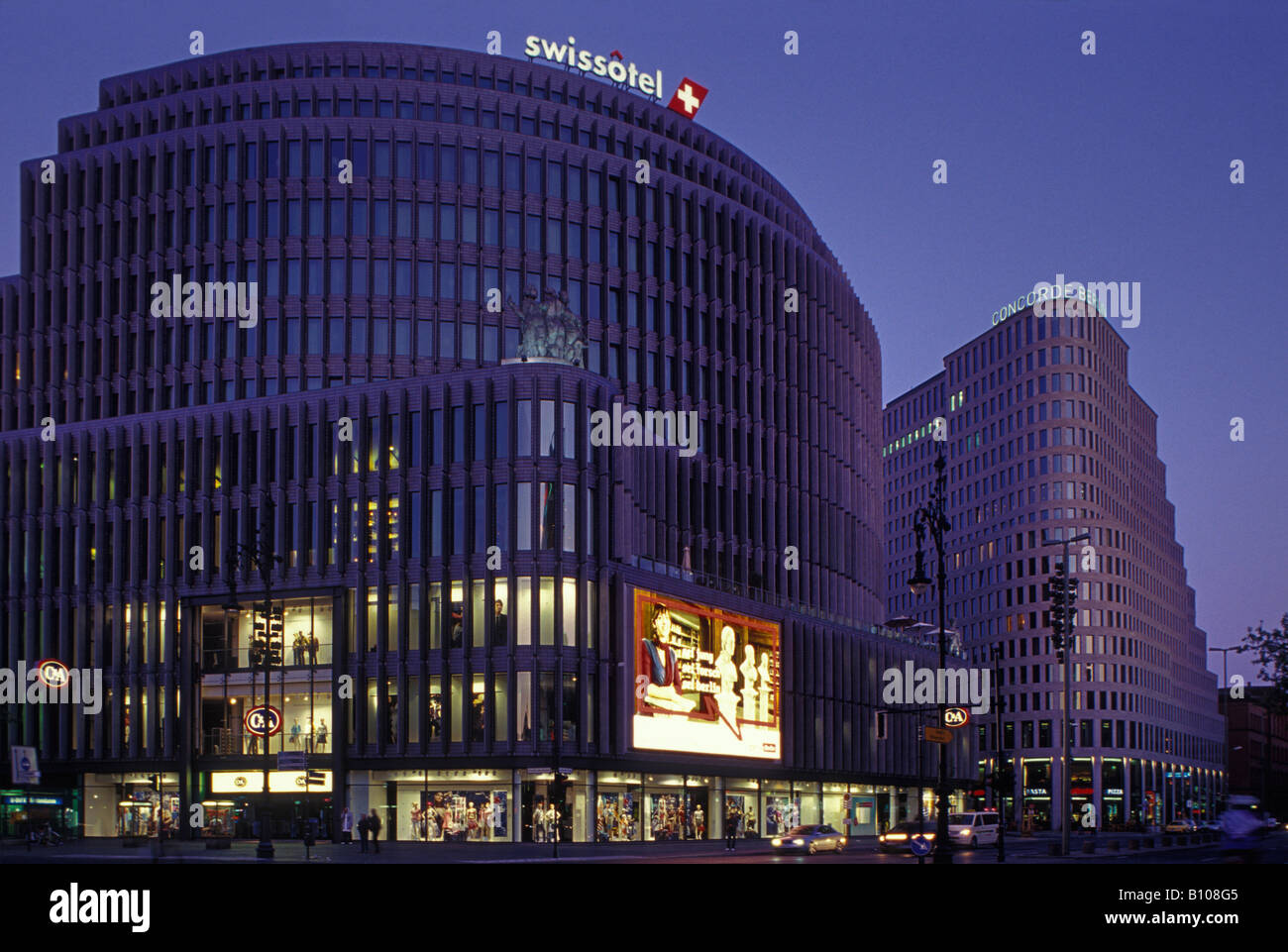 Berlin. Hotel Swissôtel and Hôtel Concorde at Kurfuerstendamm /Joachimsthaler Strasse across from New Kranzlereck. Stock Photo