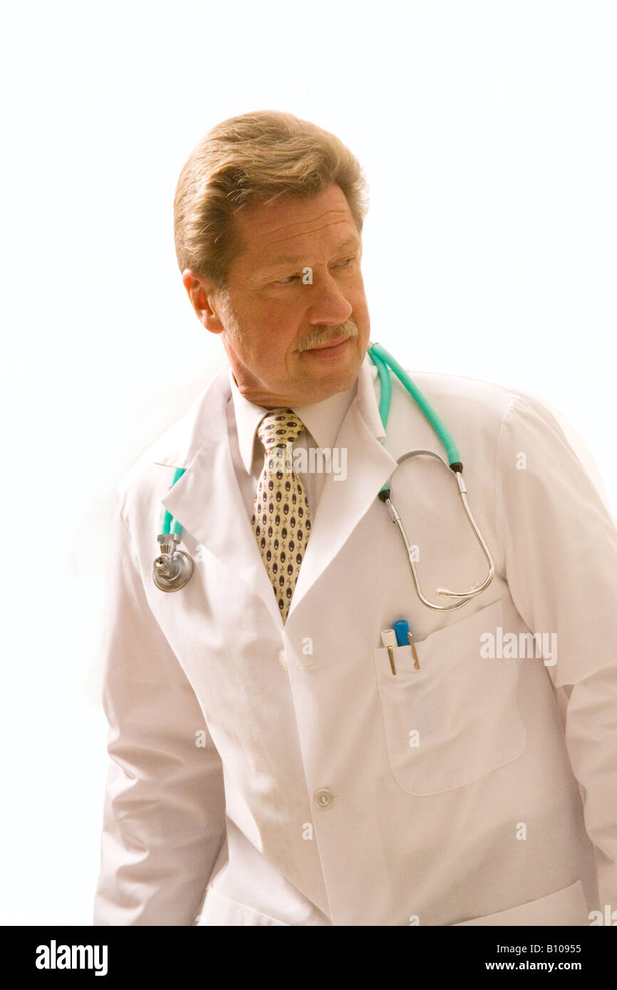 Studio shot male doctor hi-res stock photography and images - Alamy
