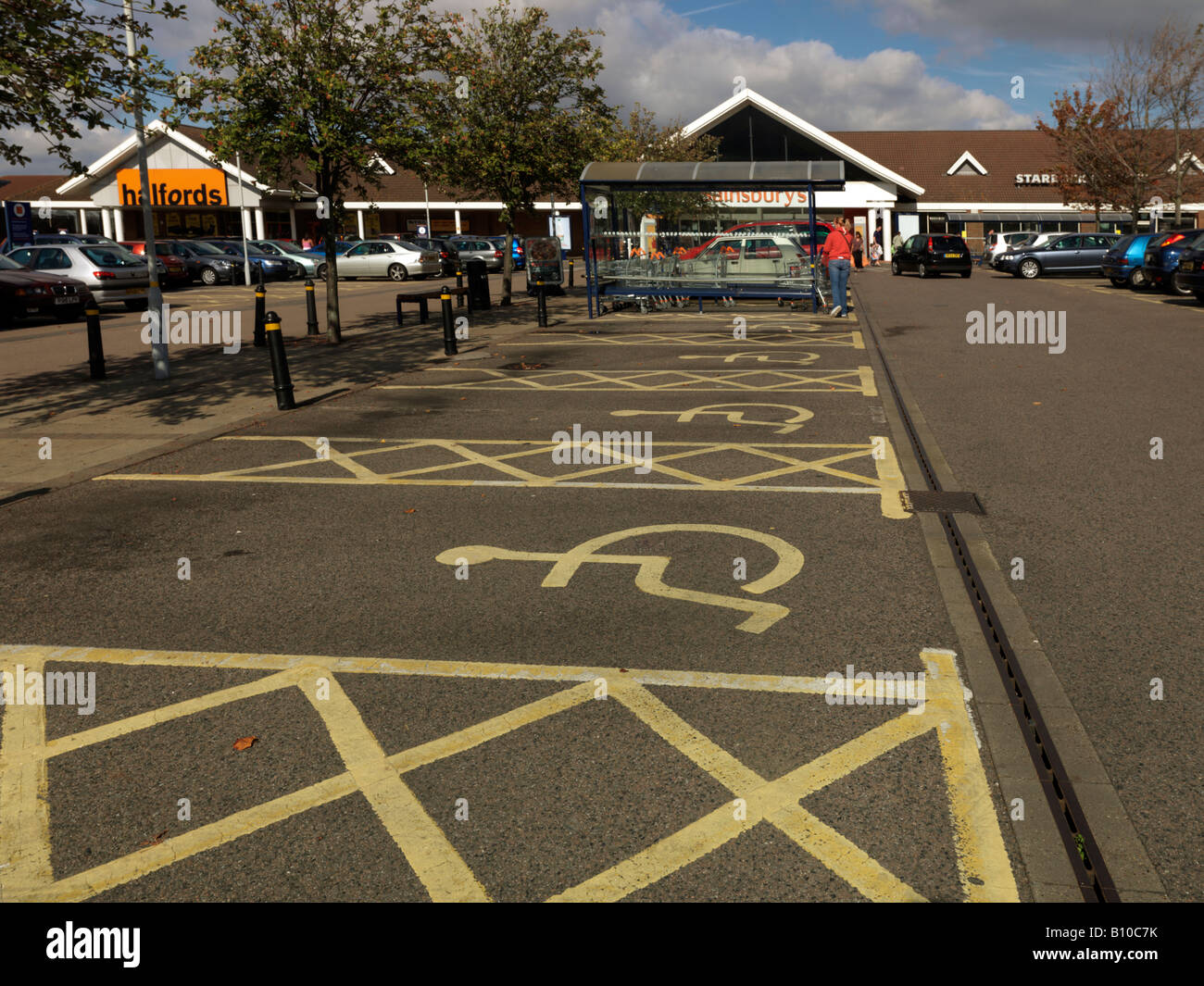 Disabled Parking Bays atKiln Lane Shopping Centre Epsom Surrey Stock Photo