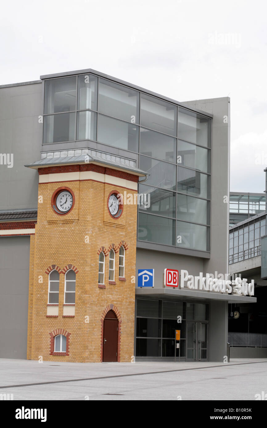 Parkhaus Sud Deutsche Bahn Staion, the original clock tower incorporated into the new station, Berlin Stock Photo