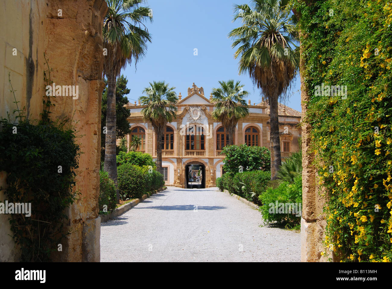 Villa palagonia hi-res stock photography and images - Alamy, image size:1300x960