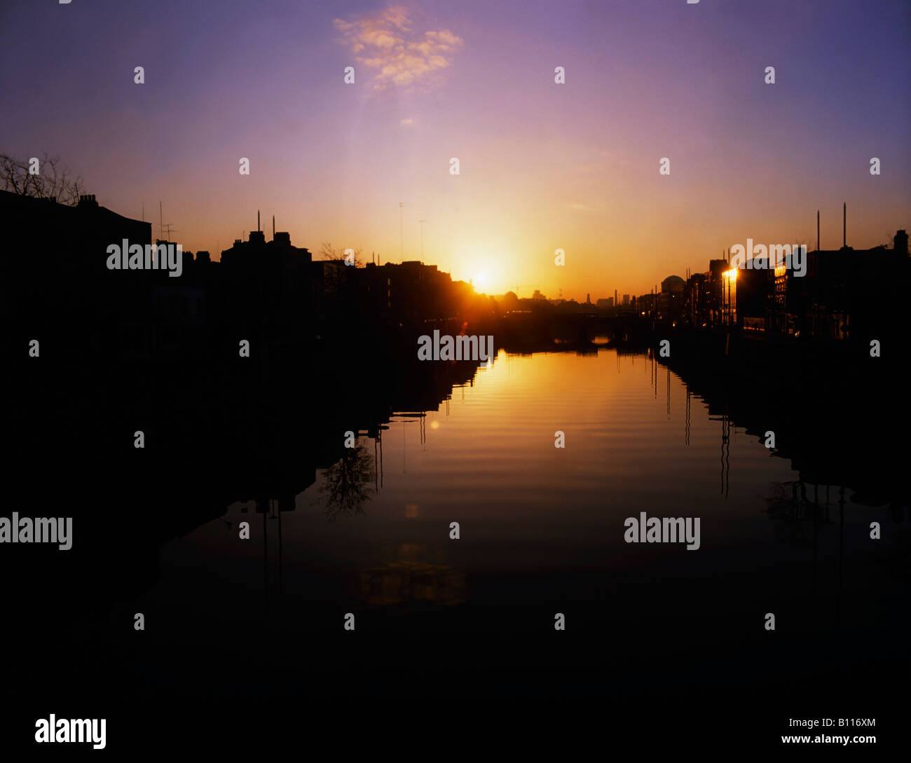 Irish river rivers ireland hi-res stock photography and images - Alamy