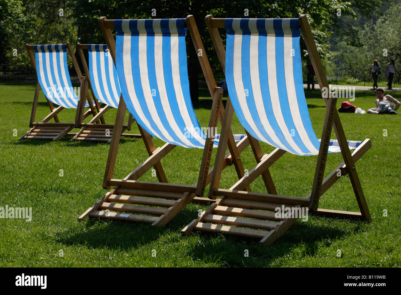 Deckchairs in St Jamess Park London England Stock Photo - Alamy