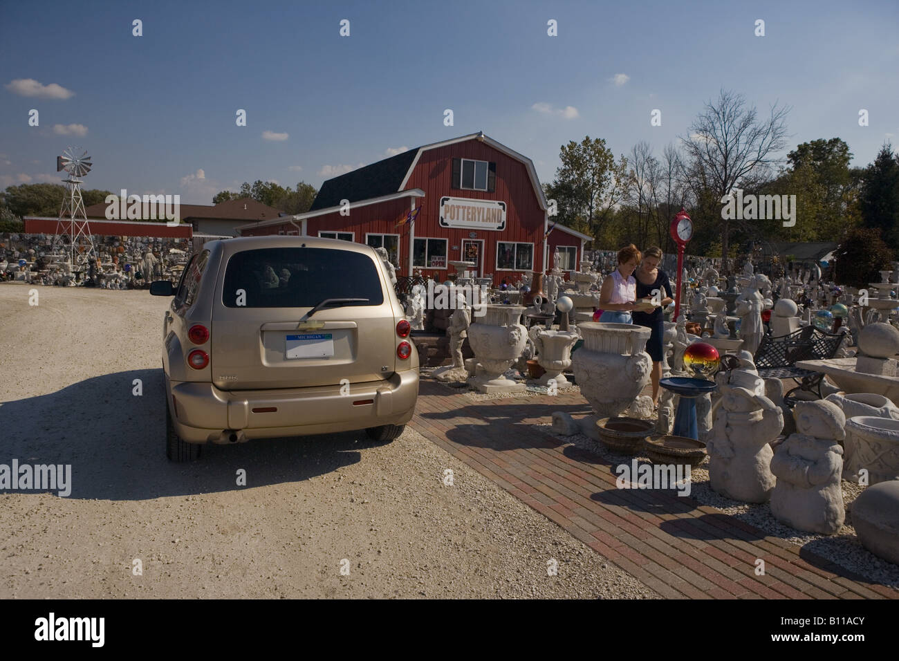 Pottery barn outlet hires stock photography and images Alamy