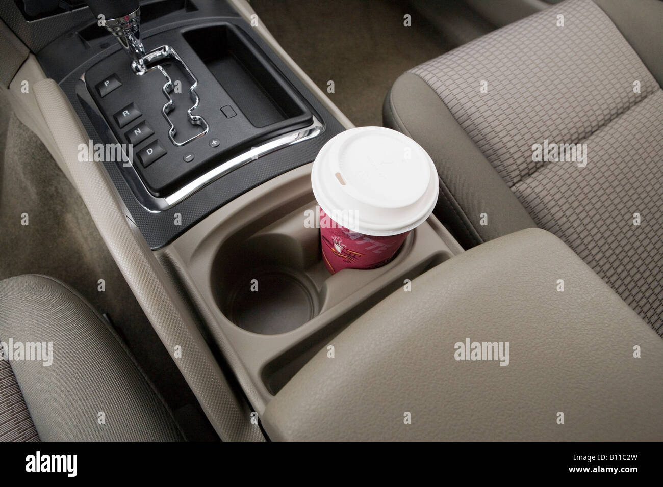 2008 Jeep Grand Cherokee Laredo in Gray Cup Holder with Prop