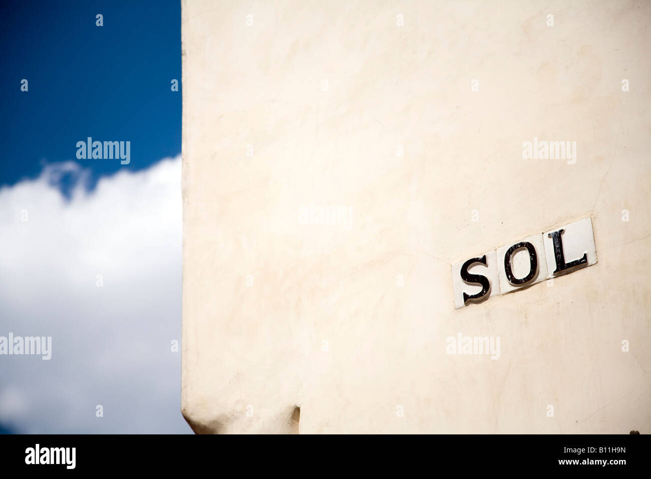 Sol Street sign, Seville, Spain. Sol means sun Stock Photo - Alamy