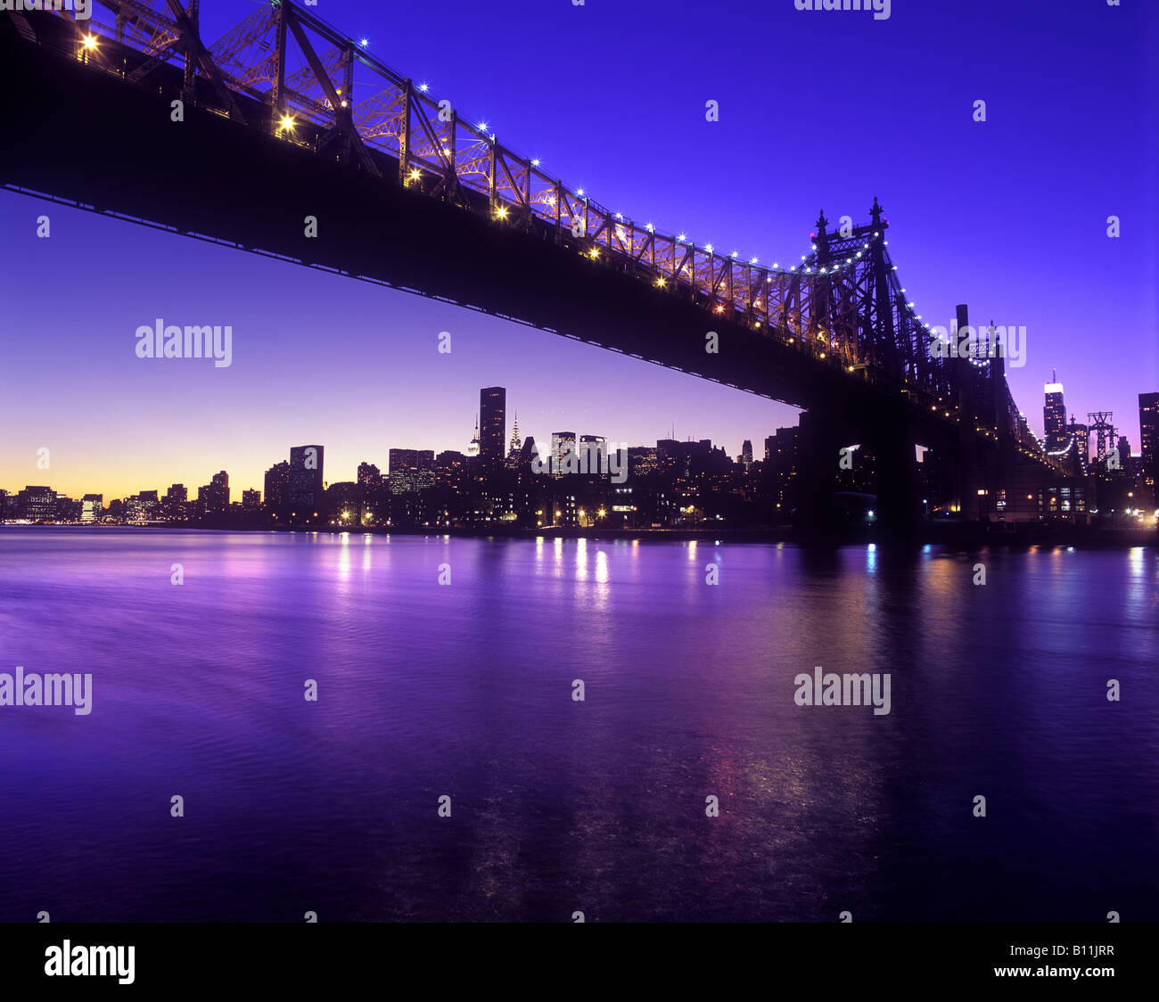 QUEENSBOROUGH 59TH STREET BRIDGE EAST RIVER MANHATTAN NEW YORK CITY USA