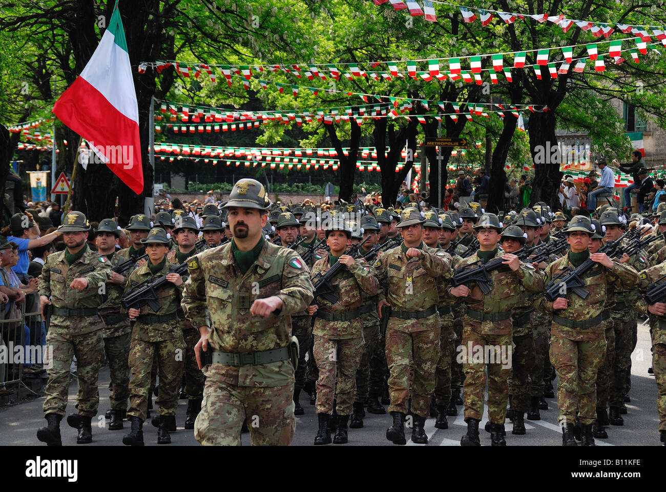 81.Alpini National Gathering 9-10-11 May 2008,Bassano del Grappa Italy.The soldiers march past Stock Photo