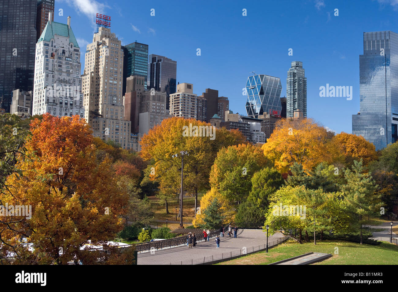 FALL FOLIAGE CENTRAL PARK SOUTH SKYLINE MANHATTAN NEW YORK CITY USA ...