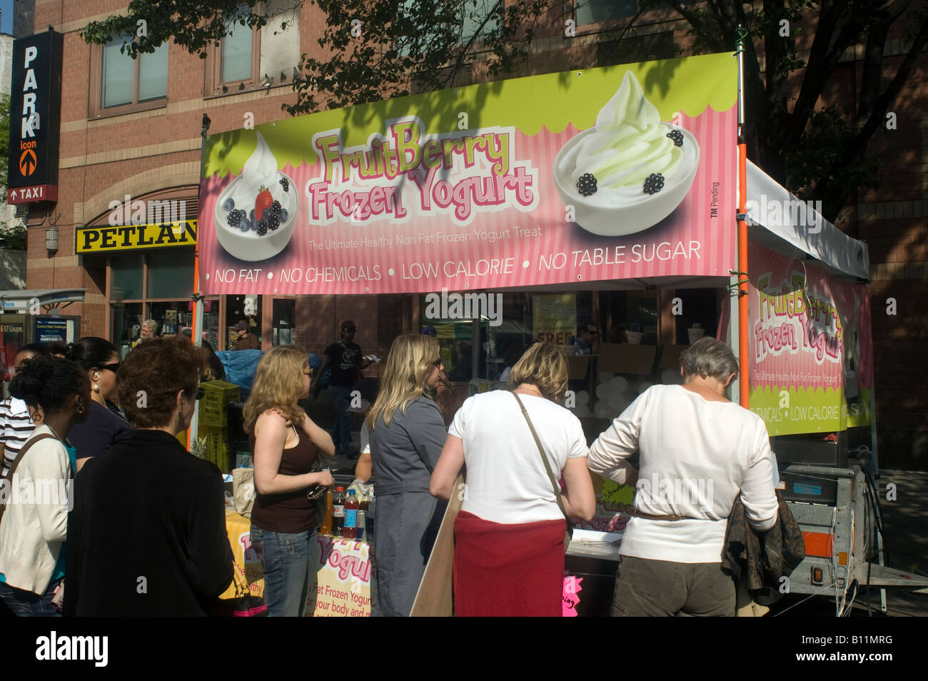 Frozen yogurt at the famous Ninth Avenue Food Festival in New York Stock Photo