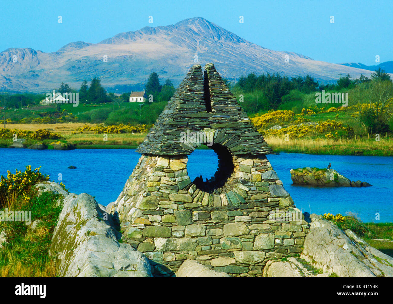 Sneem Sculpture Park, Sneem, County Kerry, Ireland Stock Photo - Alamy