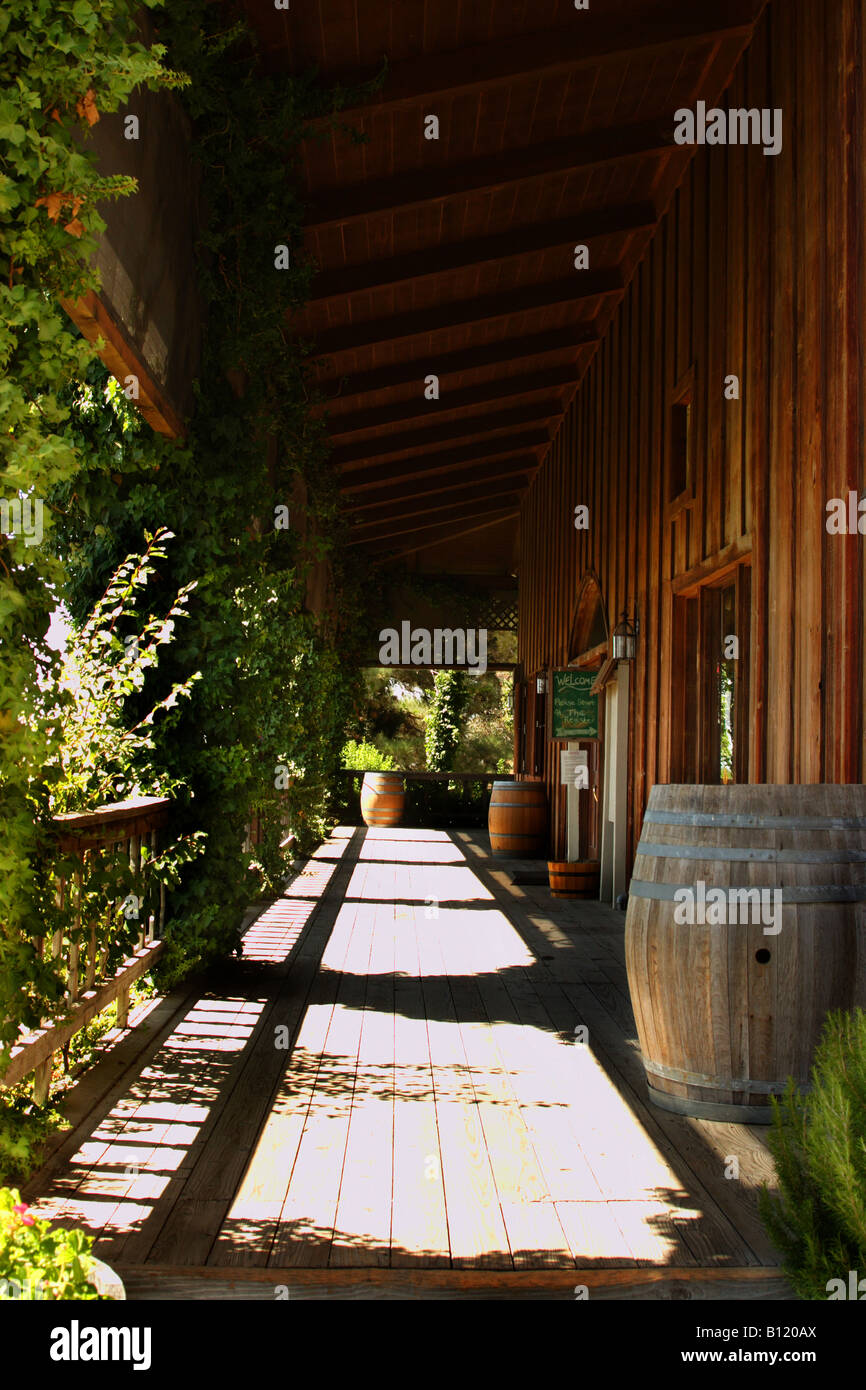Outside of a Napa Valley winery Stock Photo Alamy