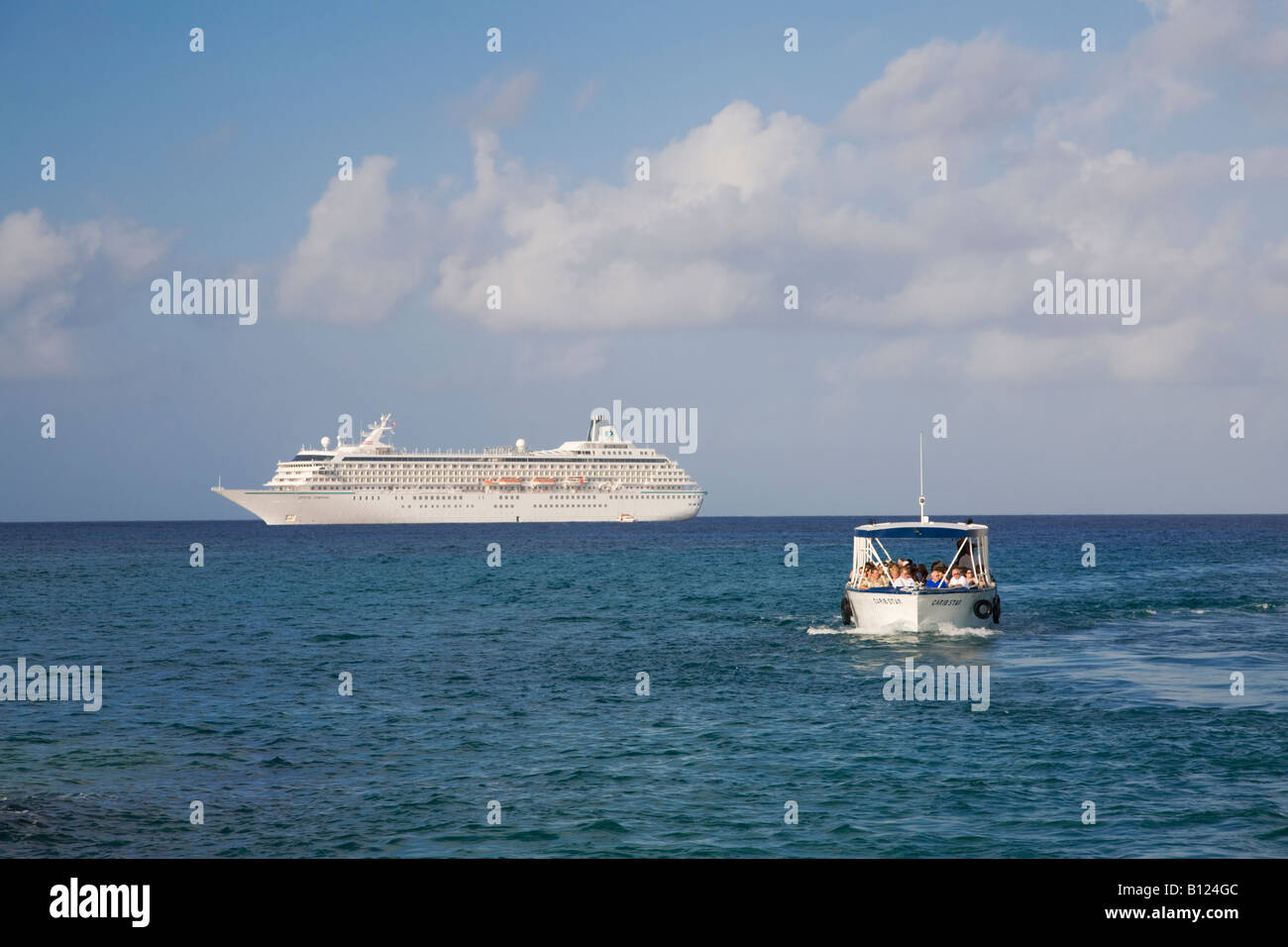 Cruise ship tender boat passengers hires stock photography and images