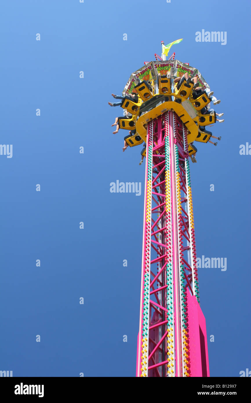 Drop Tower Carnival Ride Canfield Fair Canfield Ohio Stock Photo Alamy