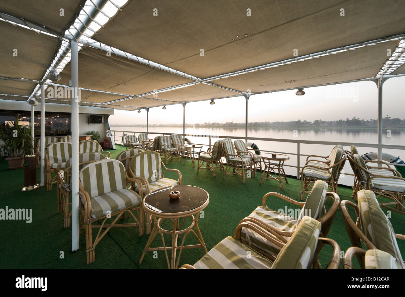 Bar terrace of a River Nile Cruiser between Luxor and Quena, Nile Valley, Egypt Stock Photo