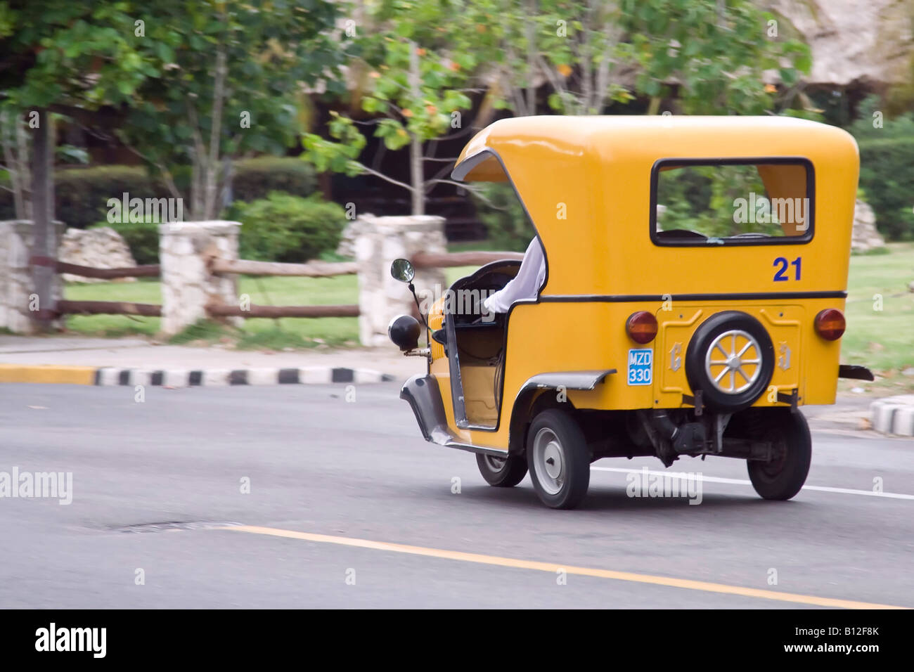 Taxi scooter Cuba Stock Photo Alamy